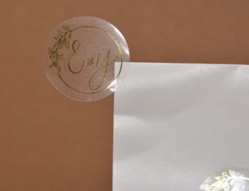 Stickers logo mariage transparent avec dorure numérique or – découpe laser ronde mi-chair