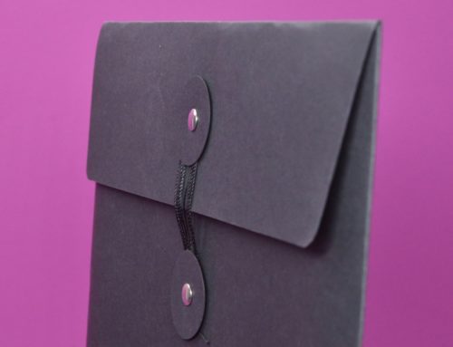 Pochette C4 fermeture à la Japonaise sur mesure – Sirio color black 140gr/m2