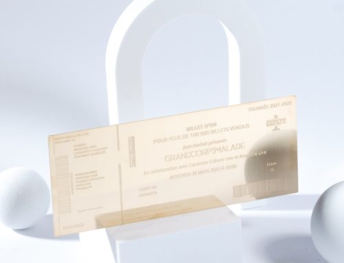 Véritable ticket d’or en laiton 1mm avec gravure numérique