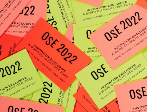 Carte d’invitation Yacht haut de gamme contre collé – Papier Fluo – Gmund Action Electric blood, Nuclear Acid, Pastel Heart Attack – Marquage à chaud noir brillant